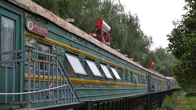 Tận thấy ký túc xá 'xây' từ đoàn tàu cũ