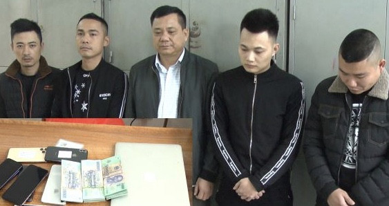 Các đối tượng và tang vật