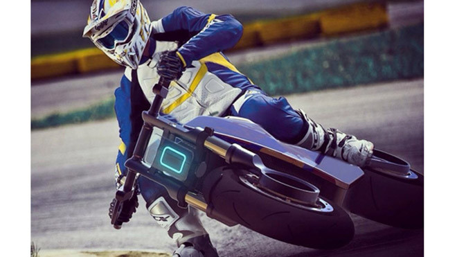 Siêu môtô điện của nhà thiết kế vô danh