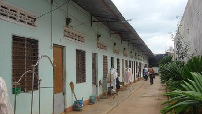 Những dãy trọ vắng người như thế này dễ bị trộm “viếng thăm”. Ảnh minh họa