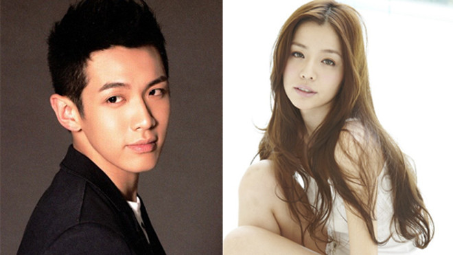 Kha Chấn Đông và người mẫu Lý Dục Phân.