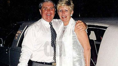 Vợ chồng Thomas.