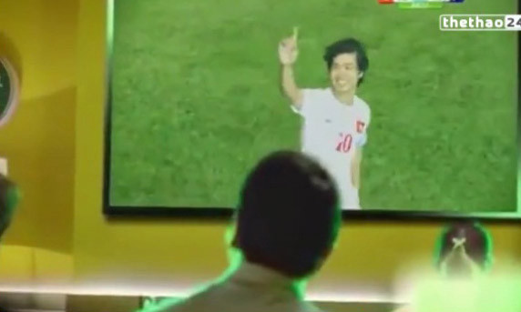 Công Phượng trong quảng cáo bia.