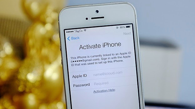 Khi bị mất iPhone, người dùng cần đến ngay các điểm giao dịch của nhà mạng để vô hiệu hóa SIM trên máy và làm SIM mới. Việc nhà mạng chỉ hỗ trợ khóa một chiều là "vô tác dụng" trước các thủ thuật mở khóa iPhone. Ảnh: iMore.