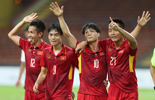 ĐT U22 Việt Nam sẽ nhận được khoản thưởng khủng từ Chúa Đảo Tuần Châu Đào Hồng Tuyển nếu đánh bại U22 Thái Lan chiều nay. Ảnh: Vnexpress