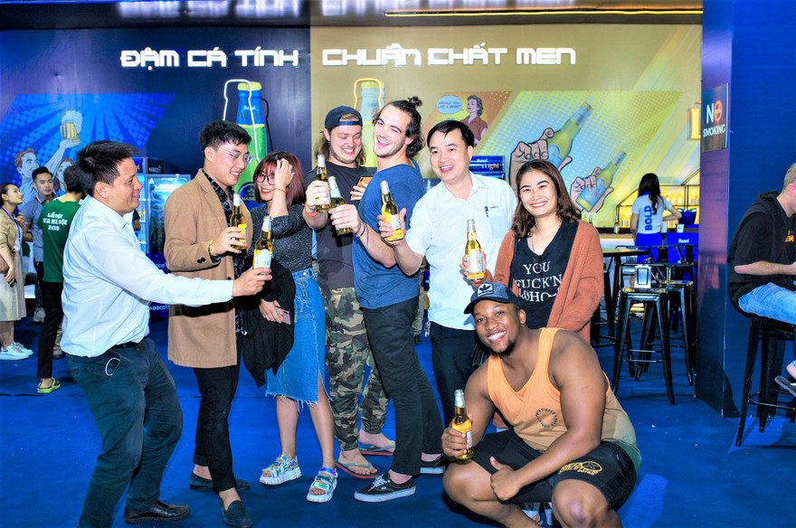 Nhiều hoạt động gameshow sôi nổi với những phần quà hấp dẫn sẽ dành cho thực khách đến thăm quan