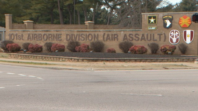 Binh sĩ Mỹ thiệt mạng trong căn cứ quân sự Fort Campbell, nơi Sư đoàn dù 101 đóng quân. Ảnh: Newschannel 5