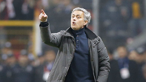 Mourinho liên tục bị chỉ trích vì những hành vi không đẹp thời gian qua