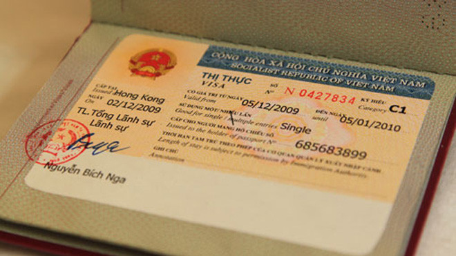 Giảm thị thực visa xuống gần một nửa