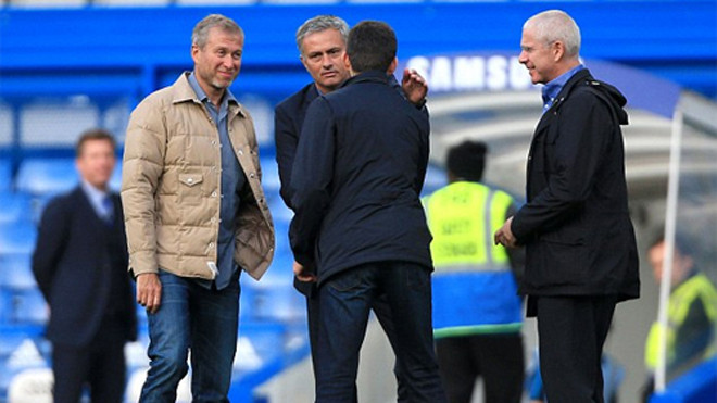 Trong kỷ nguyên Abramovich ở Chelsea 12 năm qua, Mourinho là HLV thành công nhất, hiểu rõ tỷ phú người Nga cũng như CLB nhất. Ảnh: PA.