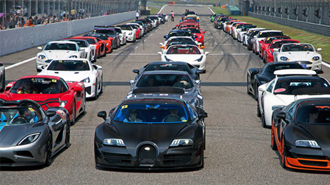 Thú chơi xe triệu đô của thiếu gia Trung Quốc