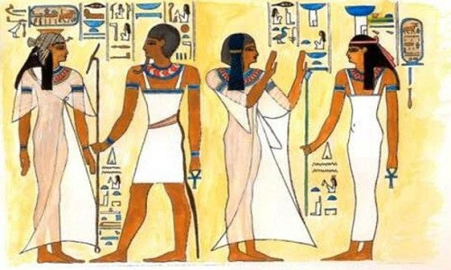 Tranh vẽ hoàng hậu Bint-Anath và con gái trong lăng mộ ở Thung lũng các hoàng hậu, Ai Cập. Trong tranh, hai người đều mặc kalasiris. Ảnh: Wikimedia Commons.