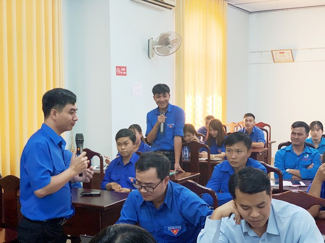 Giải nhiều bài toán 'hóc búa' trong ‘nghề’ cán bộ Đoàn 