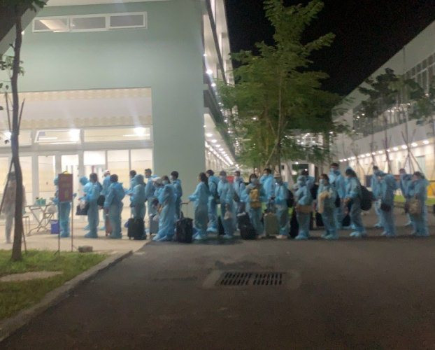 63 thai phụ và 25 ca bệnh hiểm nghèo từ Nhật Bản về được cách ly tại Bình Dương