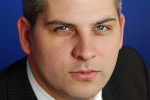 Will Geist đã tạo ra sản phẩm mới từ kinh nghiệm làm việc trước đây. Ảnh: Business Journal