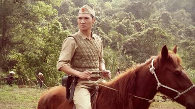 Mạnh Trường hội ngộ khán giả qua vai diễn Hùng trong bộ phim Đường lên Điện Biên. 