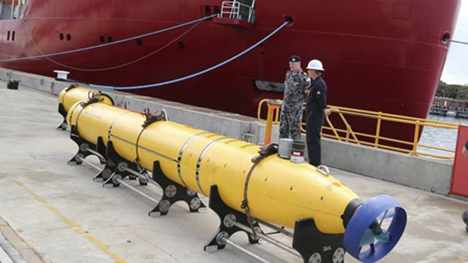 Thiết bị dò tìm tín hiệu hộp đen Towed Pinger Locator của Mỹ tham gia tìm kiếm MH370. Ảnh: AP