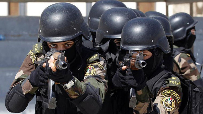 Đội nữ cận vệ xinh đẹp của Tổng thống Palestine