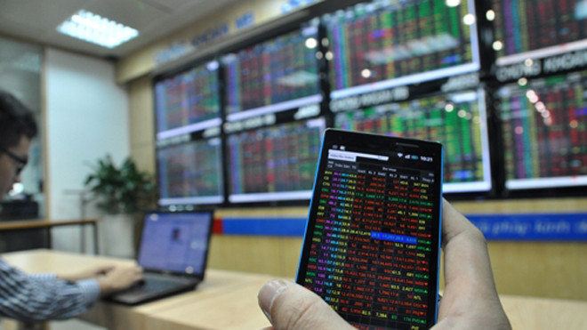 Vn-Index vừa chốt tuần thứ ba của tháng Tư bằng việc mất gần 15 điểm. Ảnh: VnExpress