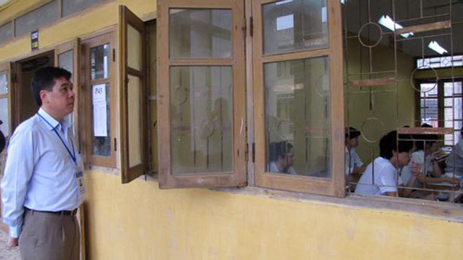 Đoàn thanh tra thi tốt nghiệp của Bộ GD&ĐT năm 2013. Ảnh: Hoàng Thùy.