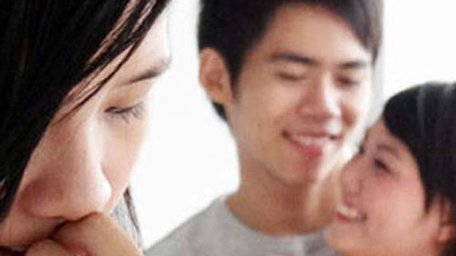 Sống với tôi nhưng anh vẫn rủ gái đi khách sạn