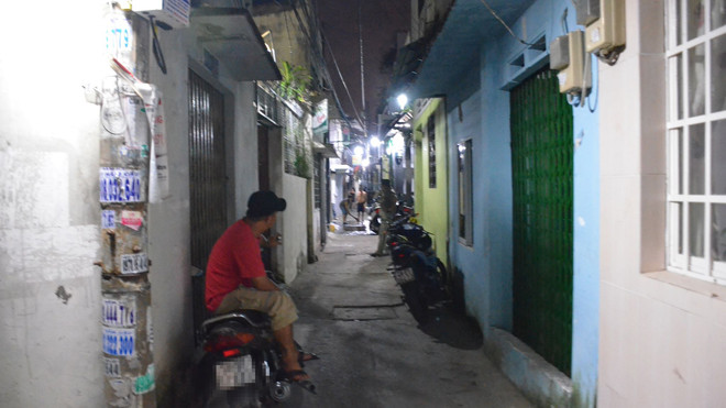 Con hẻm xảy ra án mạng