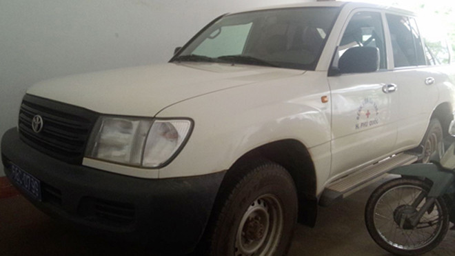 Xe cấp cứu được cải tạo thành ôtô riêng của giám đốc Phát. Ảnh: Phúc Hưng.