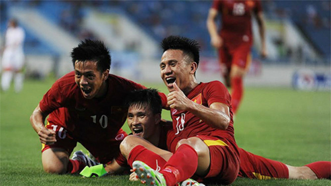 Tuyển Malaysia cảnh giác đặc biệt với bộ đôi tiền đạo Công Vinh và Văn Quyết. Ảnh: Giang Huy