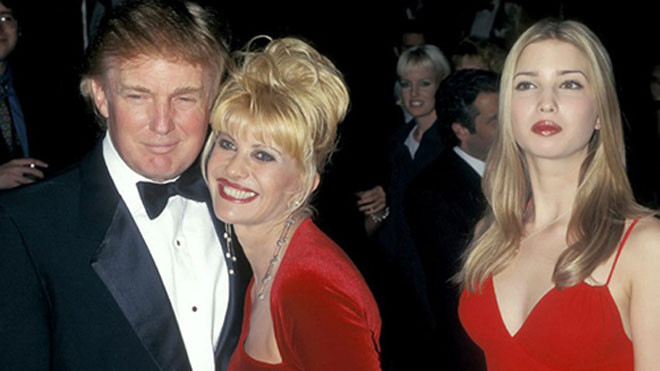 Ông Donald Trump và bà Ivana cùng con gái Ivanka. Ảnh: The Star