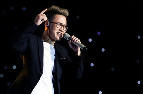 Thí sinh chuyển giới Lê Thiện Hiếu.