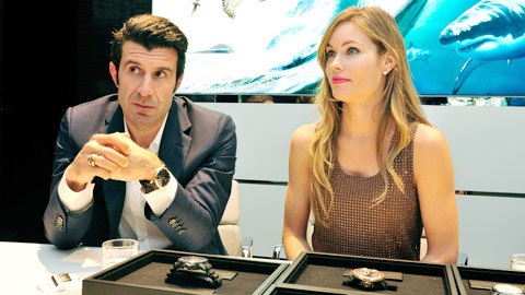 Huyền thoại Figo bị trộm khoắng tài sản trị giá nửa triệu euro