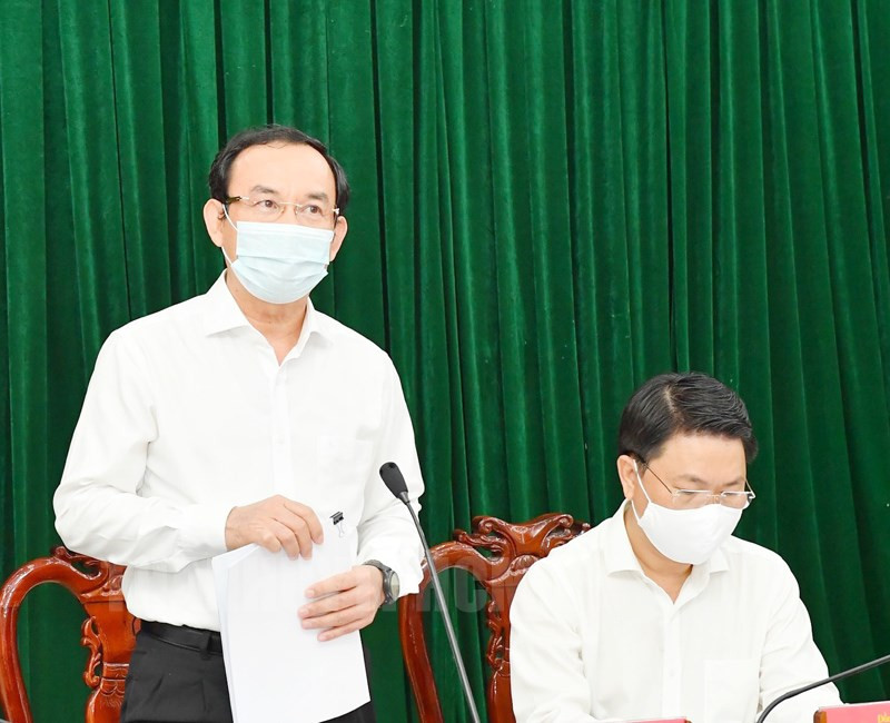 Bí thư Thành ủy TPHCM Nguyễn Văn Nên tại buổi làm việc với lãnh đạo huyện Bình Chánh ngày 19/3. Ảnh: Thành ủy TPHCM