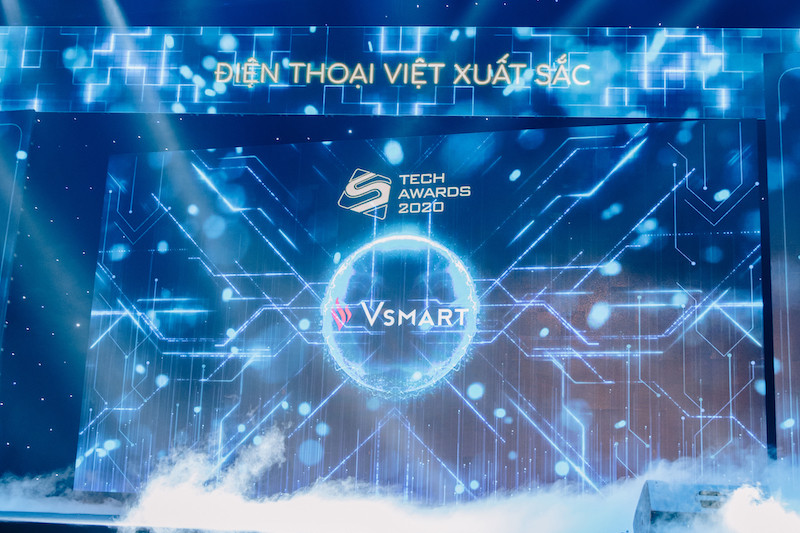 Vsmart được vinh danh là thương hiệu điện thoại Việt xuất sắc nhất tại Tech Awards 2020