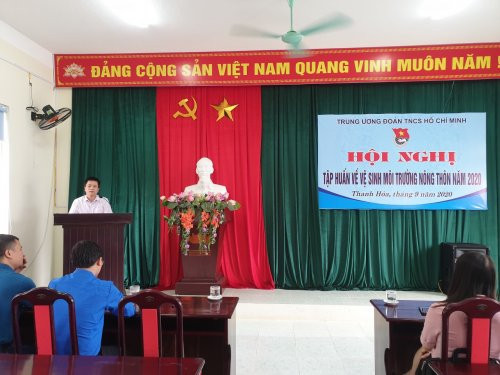 Tập huấn vệ sinh môi trường nông thôn cho các đội tuyên truyền viên 