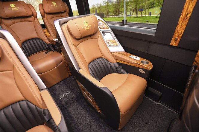 Khoang ghế được mô phỏng theo ghế Zero G – Phi trọng lực của cơ quan hàng không vũ trụ Mỹ (NASA)