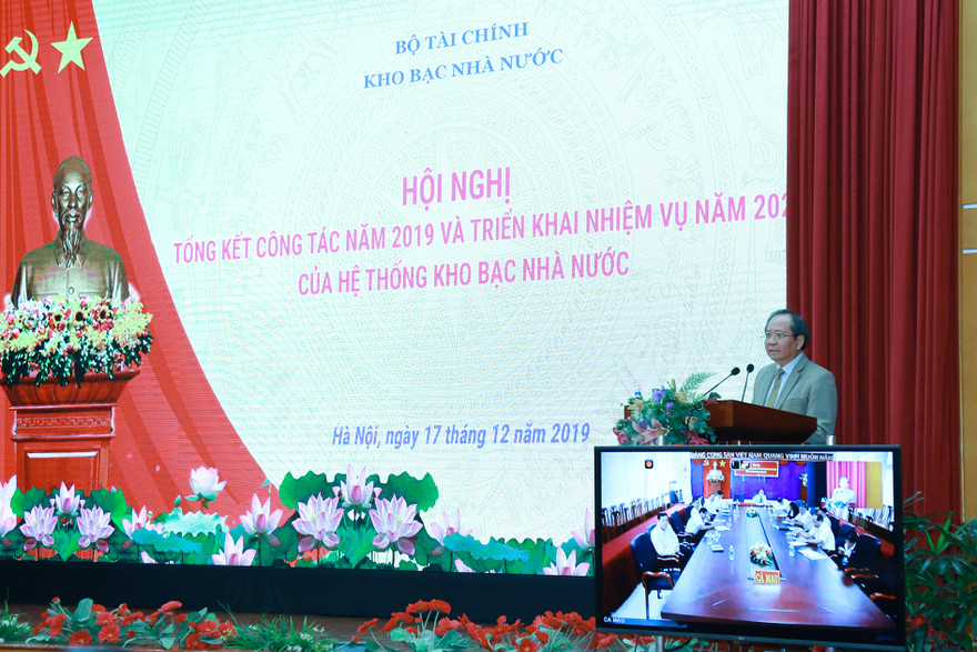 Thứ trưởng Bộ Tài chính Đỗ Hoàng Anh Tuấn phát biểu chỉ đạo Hội nghị