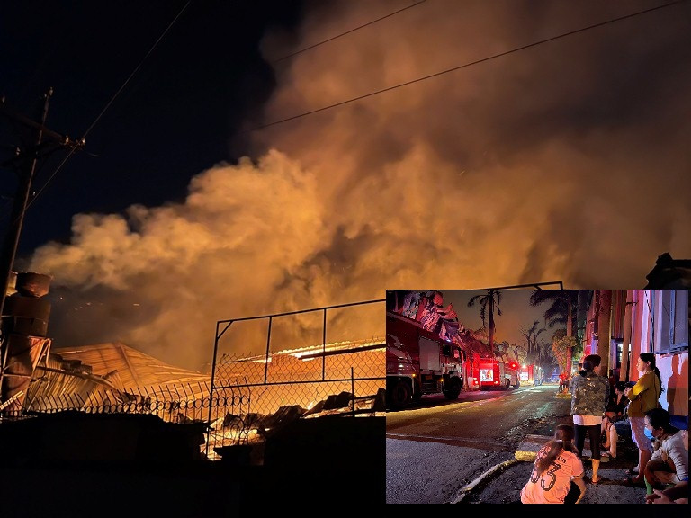 Công nhân bật khóc khi công ty gỗ rộng 5.000m2 bị lửa nhấn chìm