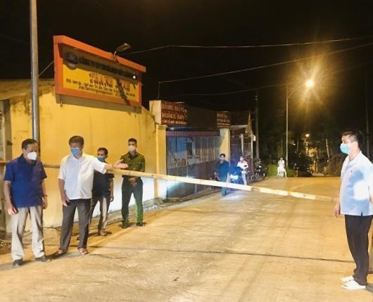 Bệnh nhân COVID-19 dự đám tang, cả xã bị cách ly