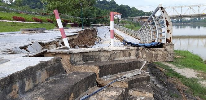 Hiện trường sạt lở