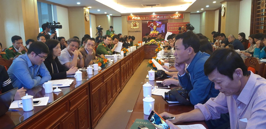 Kinh hoàng tra tấn như thời 'trung cổ' trong hoạt động tín dụng đen