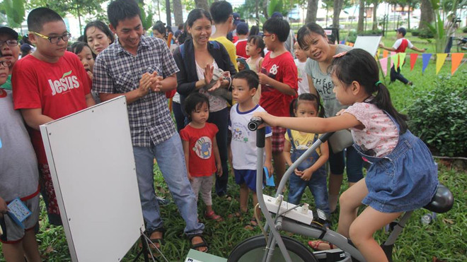 Tết Thiếu nhi sớm qua các trò chơi dân gian vui nhộn