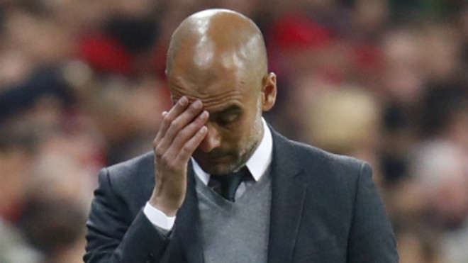 Sự thất vọng của Guardiola trong trận bán kết lượt về gặp Atletico. Ảnh: Reuters.