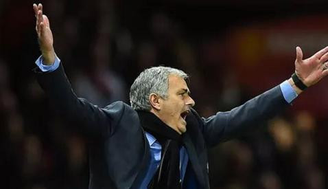 Indonesia chi 421 tỉ đồng mời HLV Mourinho