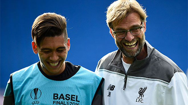 Klopp cùng các học trò đang rất thoải mái trước trận chiến lớn nhất của Liverpool nhiều năm qua. Ảnh: Reuters.