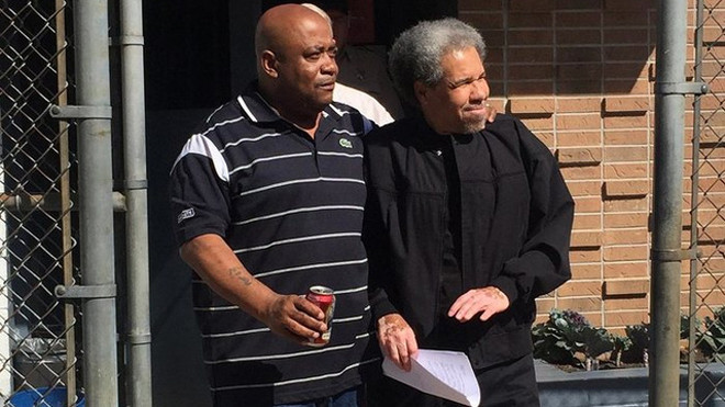 Albert Woodfox cùng anh trai trong ngày ra tù, tháng 2/2016