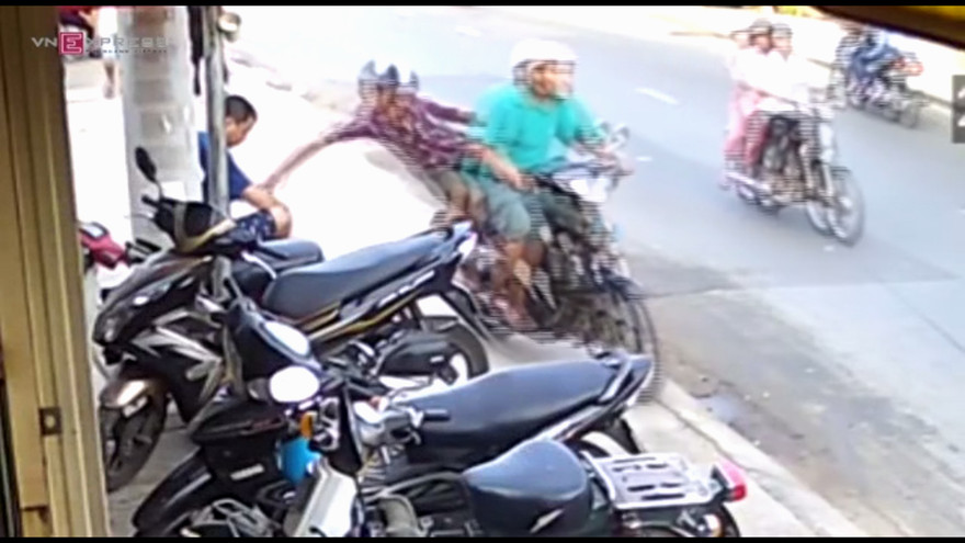 6 vụ cướp giật ở Sài Gòn gây sốc cộng đồng