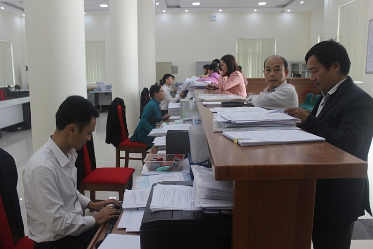 Hết tháng 4, ước chi thường xuyên đạt 27,1% dự toán