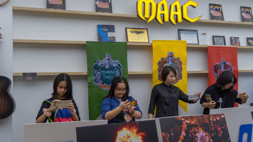 Học sinh thích thú khi được trải nghiệm tại chương trình MAAC Open day 2020