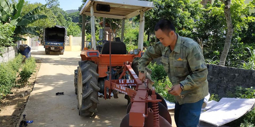 'Cha đẻ' của nhiều loại máy nông nghiệp