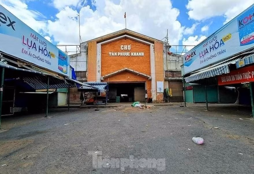 Áp dụng sai Chỉ thị, nhiều nơi ở Bình Dương cấm cả cơ sở kinh doanh thiết yếu
